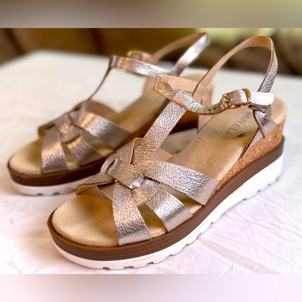 Vaneli Carly Gold Metallic Sandals